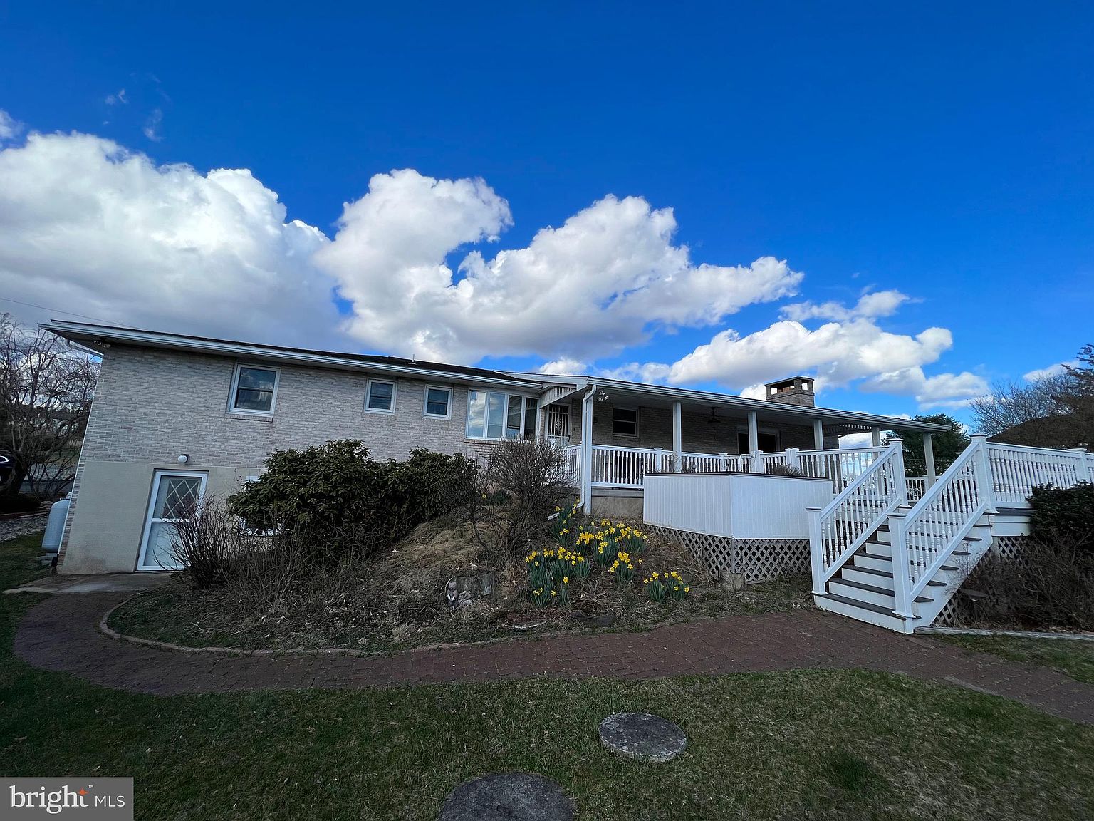 2079 Wynonah Dr, Auburn, PA 17922 Zillow