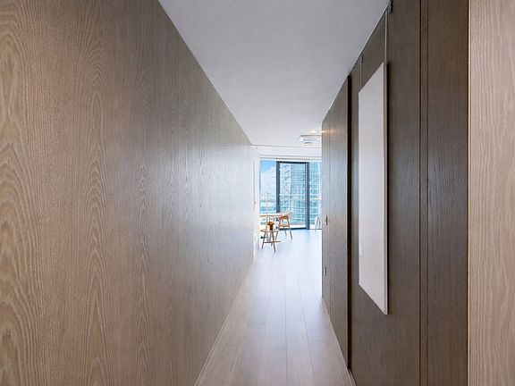4th image of 1000 Auahi St Unit 1303