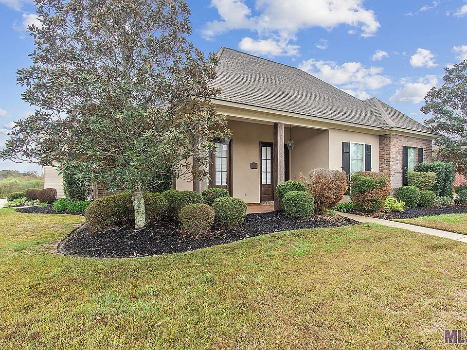 1st image of 17980 Villa Lake Ave