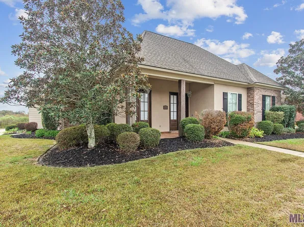 17980 Villa Lake Ave, Greenwell Springs, LA 70739
