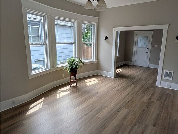 4th image of 1220 S Adams Street