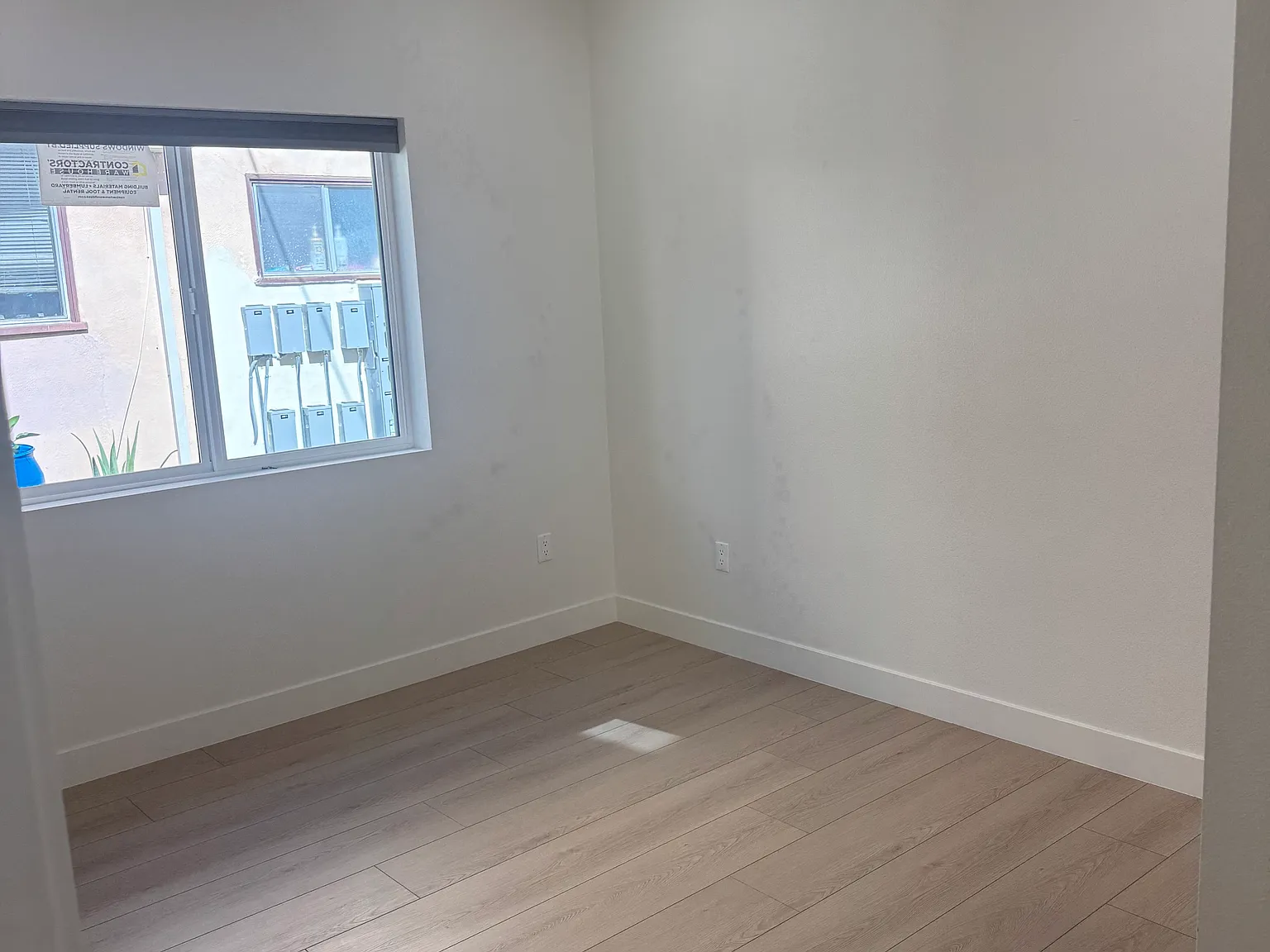 2 bed, 650 sqft, $2,595 — Photo 4