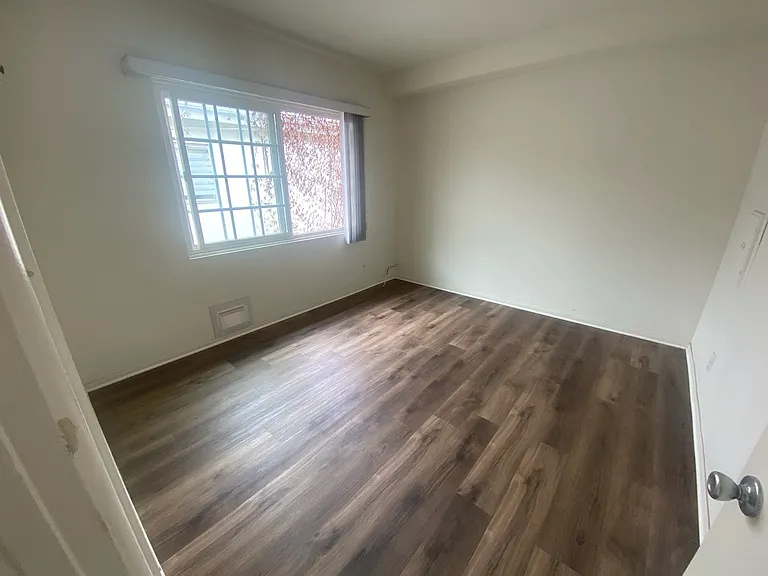 2717 Orchard Ave #9 — Photo 8
