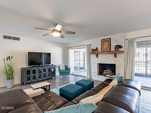 3rd image of 1508 W Sendero Cinco