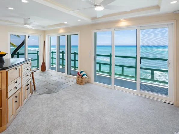 2957 Kalakaua Ave APT 418, Honolulu, HI 96815