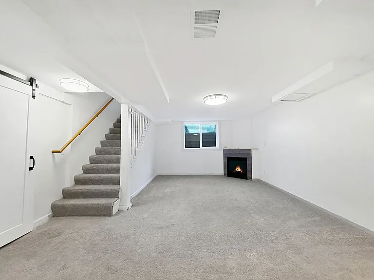 8311 35th St W — Photo 30