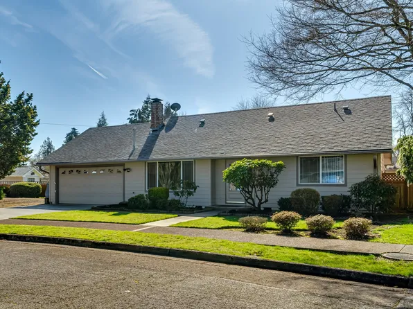 1244 Calvin St, Eugene, OR 97401