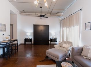 2205 McKinney St APT 309, Houston, TX 77003