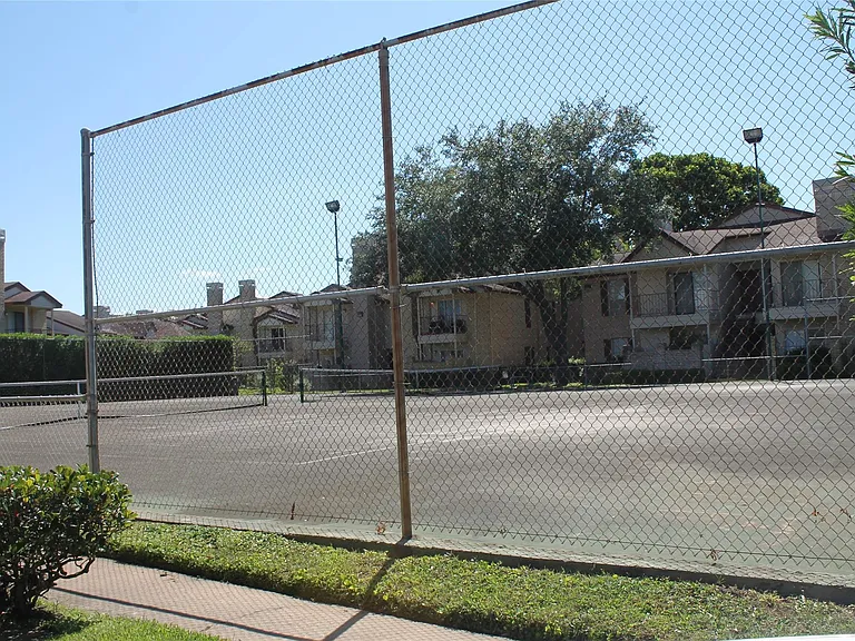 2120 El Paseo St #2810 — Photo 13