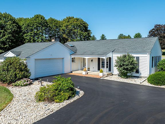 2nd image of 147 Heather Hills Dr