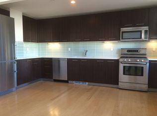 526 47th Rd APT 3B, Long Island City, NY 11101