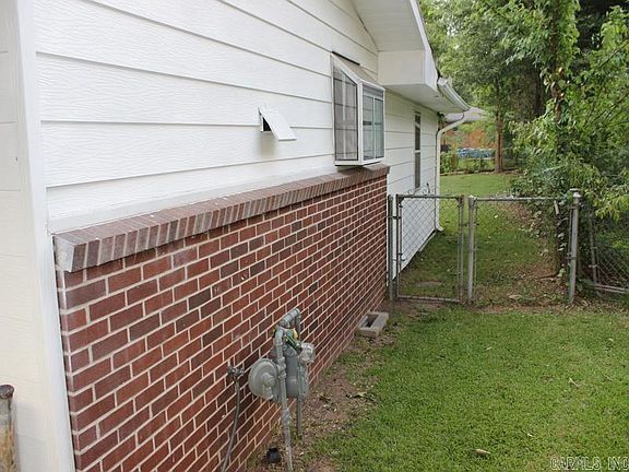 4th image of 4106 Orange St