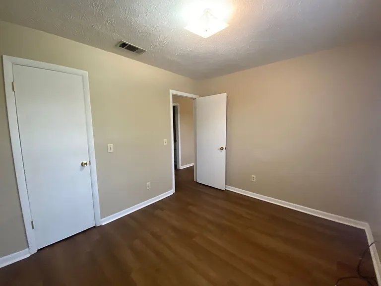 6707 E Highway 22 — Photo 13