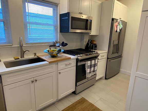 5th image of 665 Main St #1