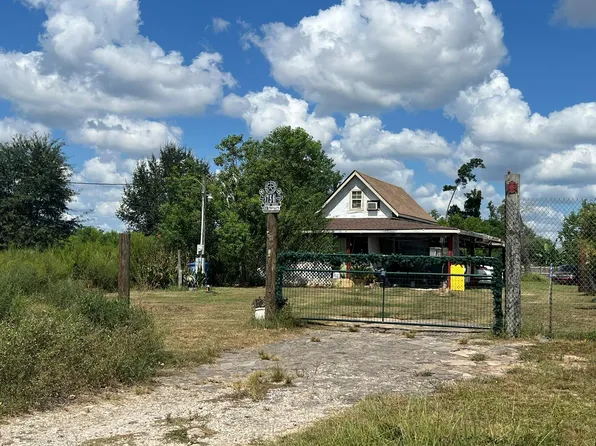 756 County Road 5003, Cleveland, TX 77327
