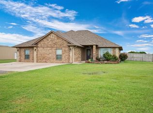 1200 Manning Rd, El Reno, OK 73036