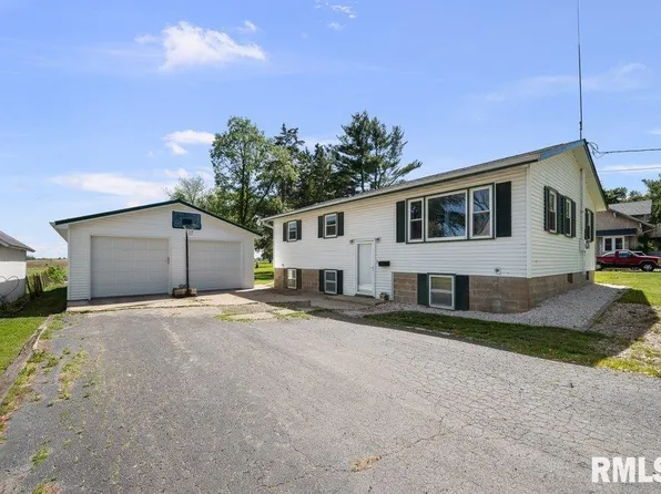 216 McKinley St, Hooppole, IL 61258