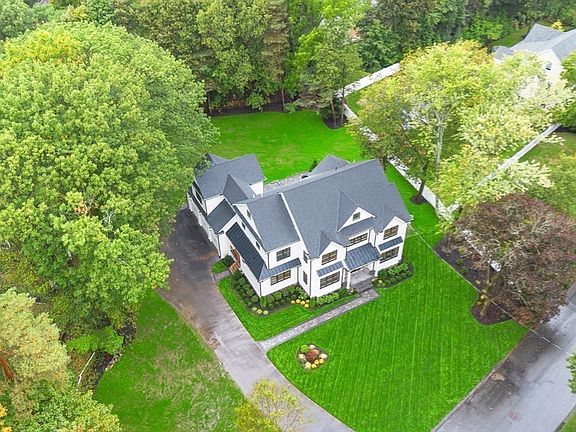 2nd image of 15 Peachtree Rd