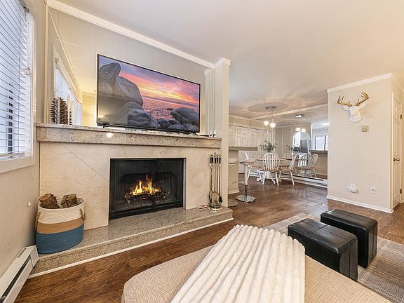 3rd image of 7600 N Lake Blvd #14