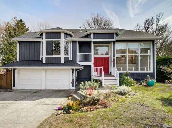17355 NE 17th Pl, Bellevue, WA 98008