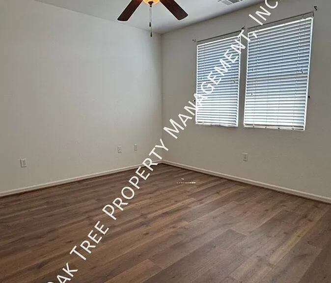 2042 Boccioni Ln — Photo 15