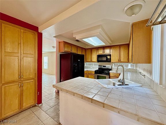 5th image of 9488 W Ali Baba Ln