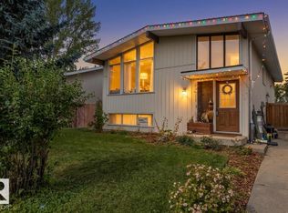 8808 43rd Ave NW, Edmonton, AB T6K 1A7