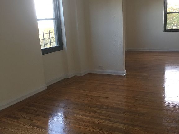 2nd image of 2728 Henry Hudson Pkwy APT 21a