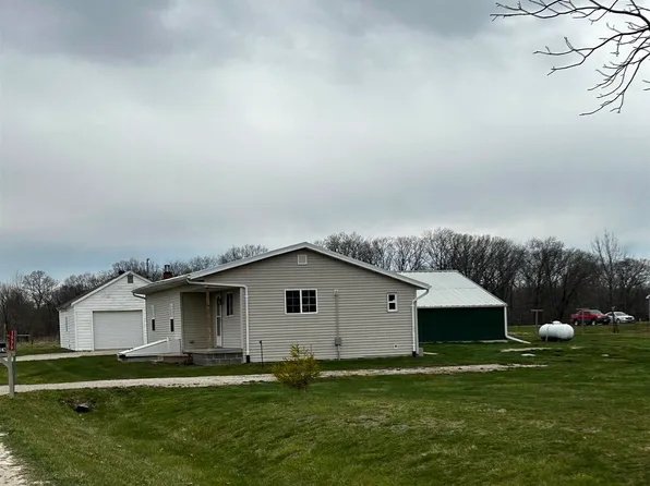 1979 235th Ave, West Point, IA 52656