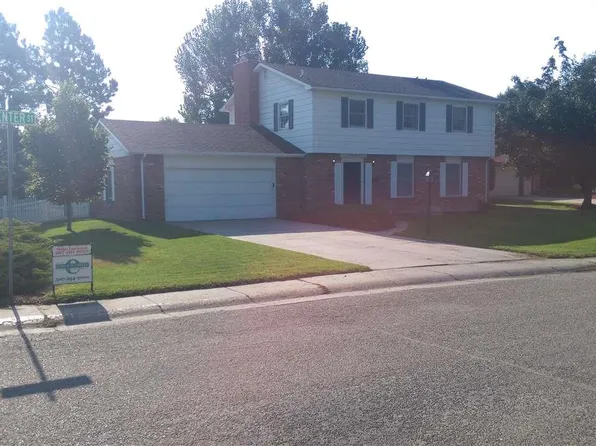 1525 S Center St, Casper, WY 82601