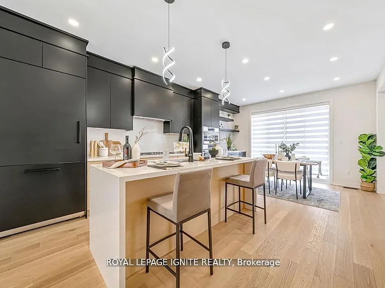 1160 Skyridge Blvd — Photo 8