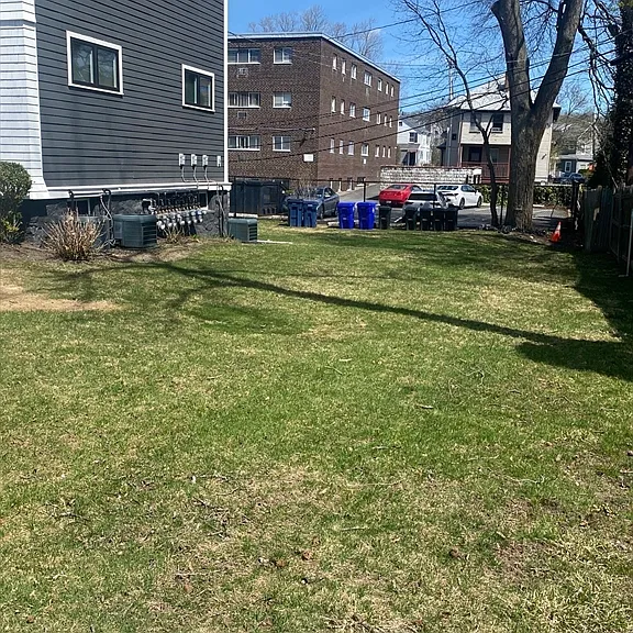 45-47 Clement Ave #3 — Photo 37