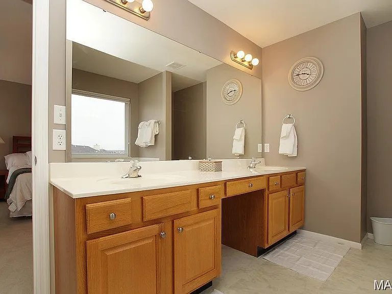 210 Stone Run Blvd — Photo 15