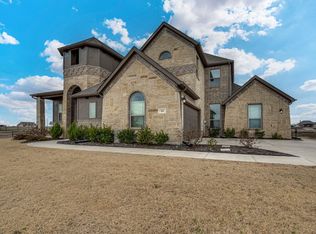 111 Lonesome Valley Rd, Waxahachie, TX 75167