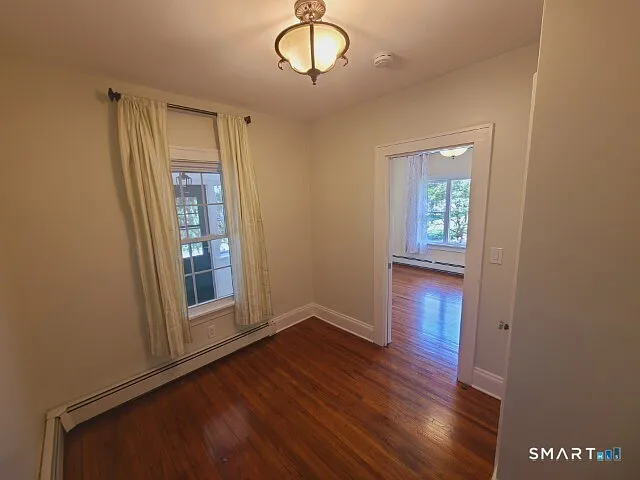 689 Kent Rd — Photo 7