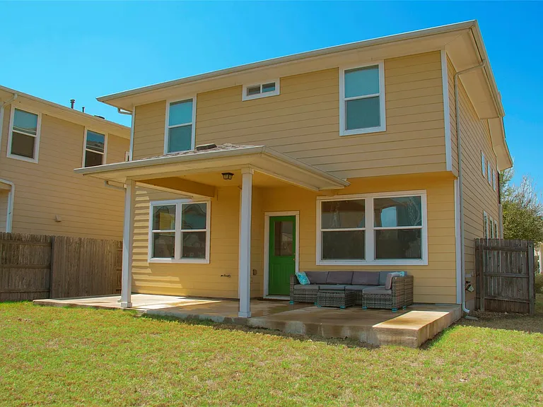 5301 Ingersoll Ln — Photo 15
