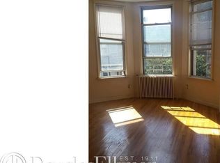 72 Hausman St APT 2, Brooklyn, NY 11222
