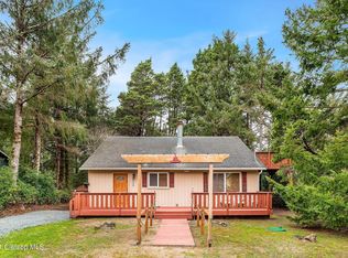 25950 David Ave, Rockaway Beach, OR 97136