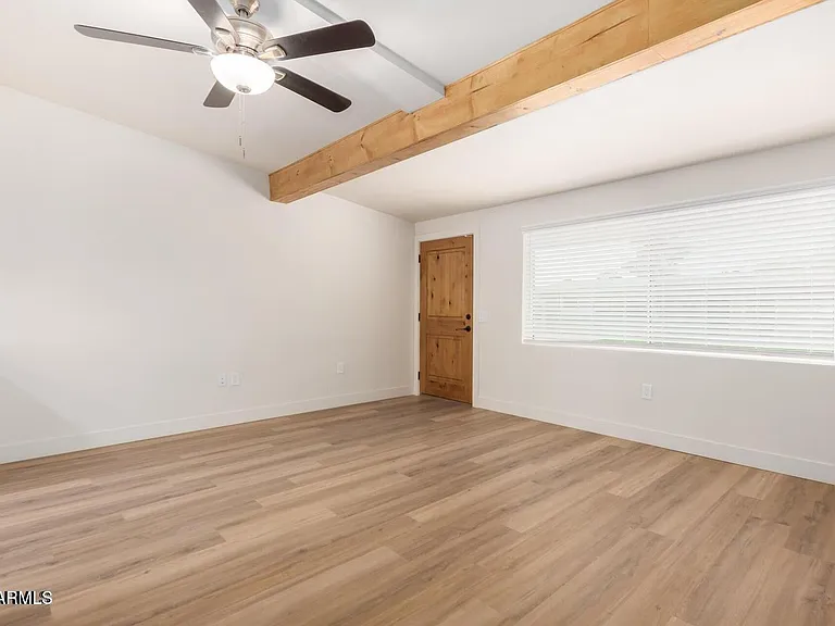 6043 W Laurie Ln #4 — Photo 6