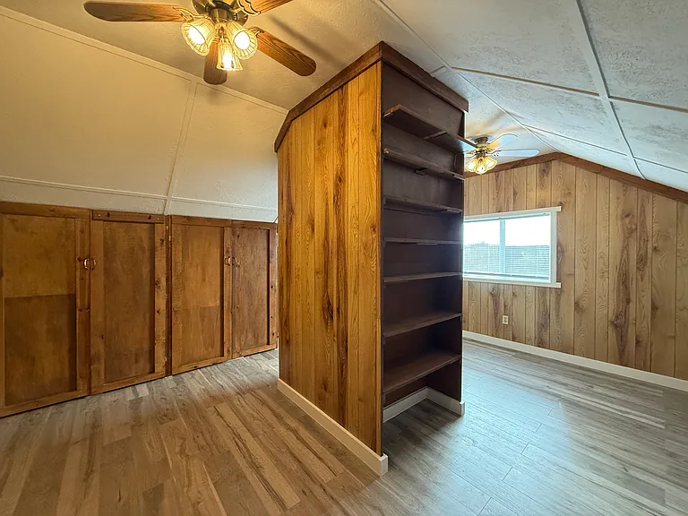 37 Lincoln St — Photo 11
