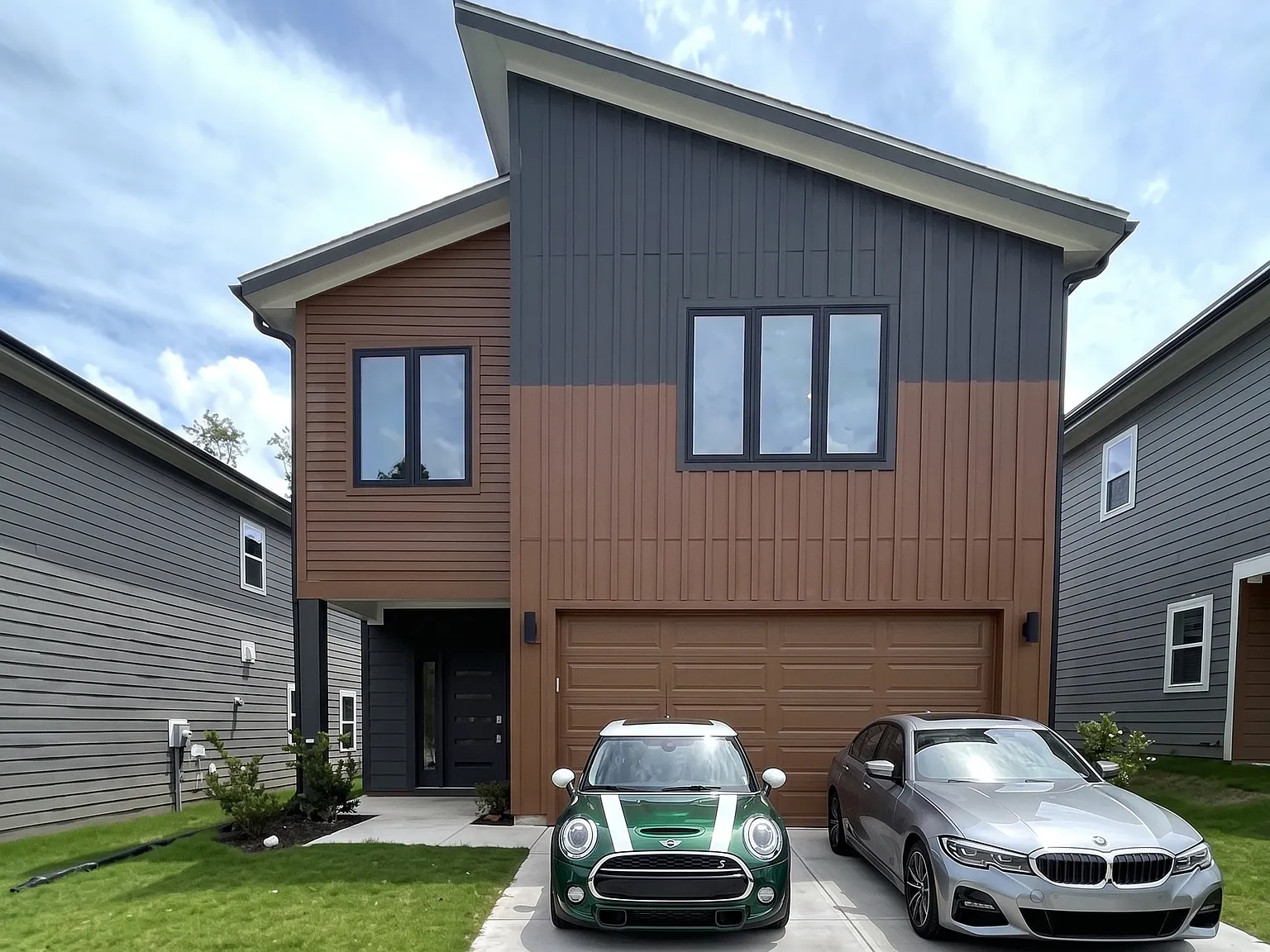 4 bed, 3.0 bath, 2285 sqft, $2,695 — Photo 1