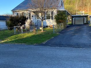 441 Brown Ave, Richlands, VA 24641