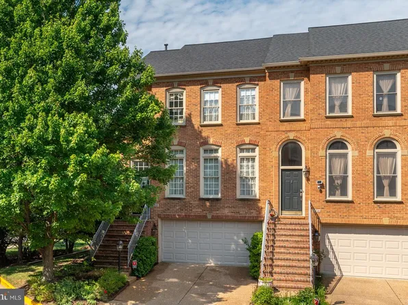 1816 Brentridge St, Vienna, VA 22182