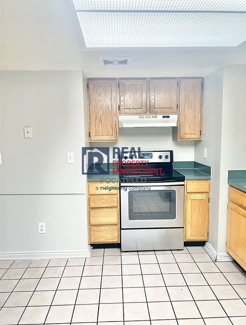 324 Fredregill Rd — Photo 4