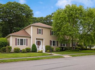 11 Bristol Rd, Peabody, MA 01960