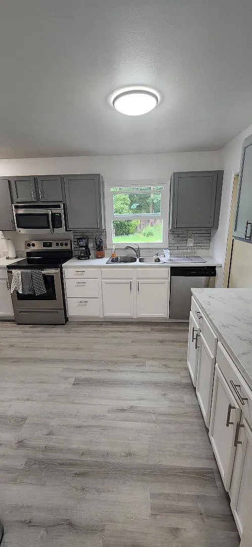 $750 Total - 6 Month Lease — Photo 4