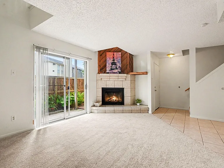 1900 Bay Area Blvd #123 — Photo 4