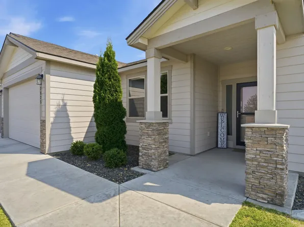 7025 Collins Rd, West Richland, WA 99353