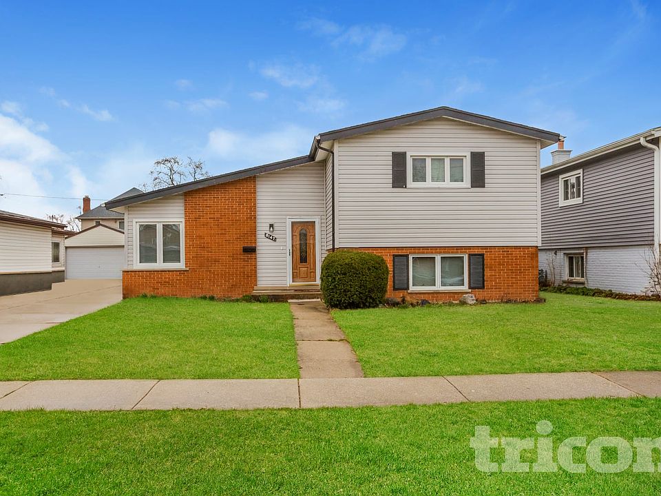 1st image of 8147 N Chester Ave
