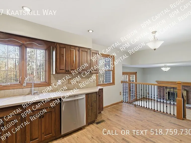 37 Kaatskill Way — Photo 9